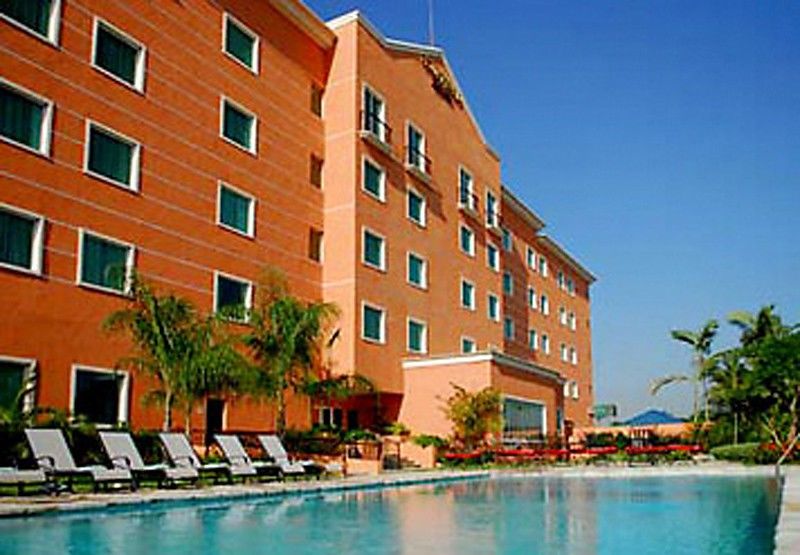 Hodelpa Garden Court Hotel Santiago De Los Caballeros Exterior foto